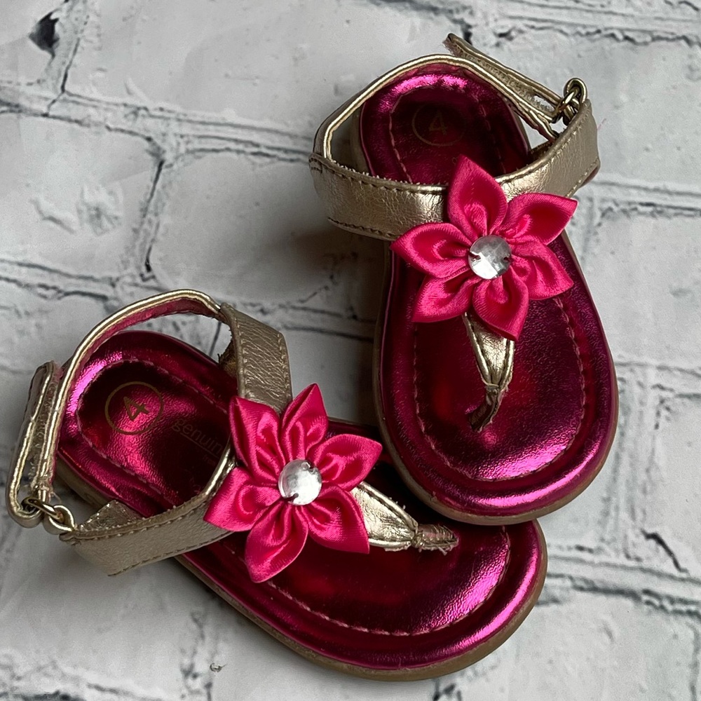 OshKosh Flower Sandals